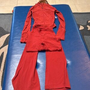 Lululemon set Define Jacket and Flare leggings size 0